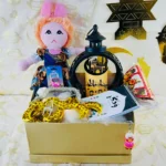 بوكس هدايا رمضان الفاخر ليس مجرد هدية، بل هو تجربة رمضانية متكاملة تضم أجمل عناصر الزينة والتذكير بالعبادات. سواء كنت ترغب في إهدائه للأهل والأصدقاء، استخدامه كديكور رمضاني، أو تقديمه كهدايا للعملاء والموظفين، فهو يجسد روح المحبة والاحتفال بالشهر الكريم.