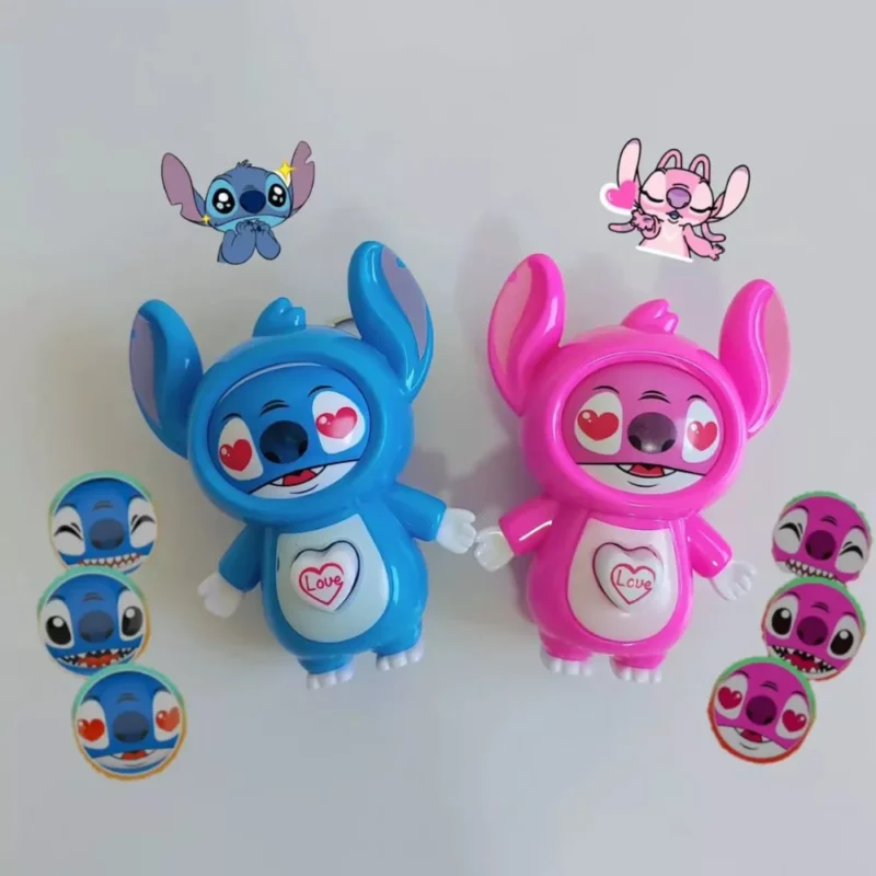 ميدالية مفاتيح ستيتش بوجه متغير – لعبة تعبيرات مرحة 3 في 1 بألوان بينك وأزرق