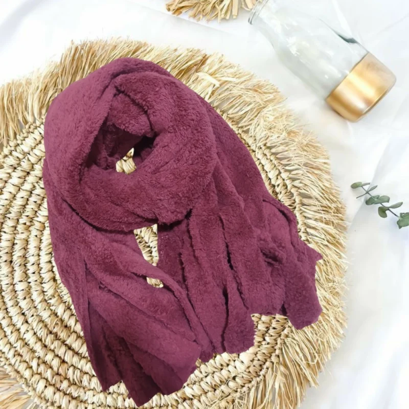 شال الفرو الناعم 210×60 سم –شال ميكاسا- شتوي دافئ باللون الأحمر والنبيتي