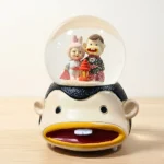 بلورة مضيئة بأغاني رمضان بتصميم شخصيات بوجي وطمطم – ديكور رمضاني مميز 16×10 سم