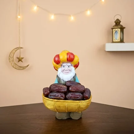 تمّارة تمر رمضانية أنتيكة مجسمة بشخصية جدو فنانيس – 25×19 سم