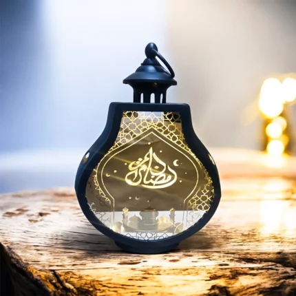 فانوس تركي ديكور رمضاني بتصميم أنيق – أسود مضيئ بنقوش إسلامية مقاس 25 سم