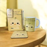 مجموعة هدايا كيوت بتصميم كتكوت – مج بورسلين + نوت بوك سلك + كوستر + ميدالية – مقاس النوت بوك 10×15 سم