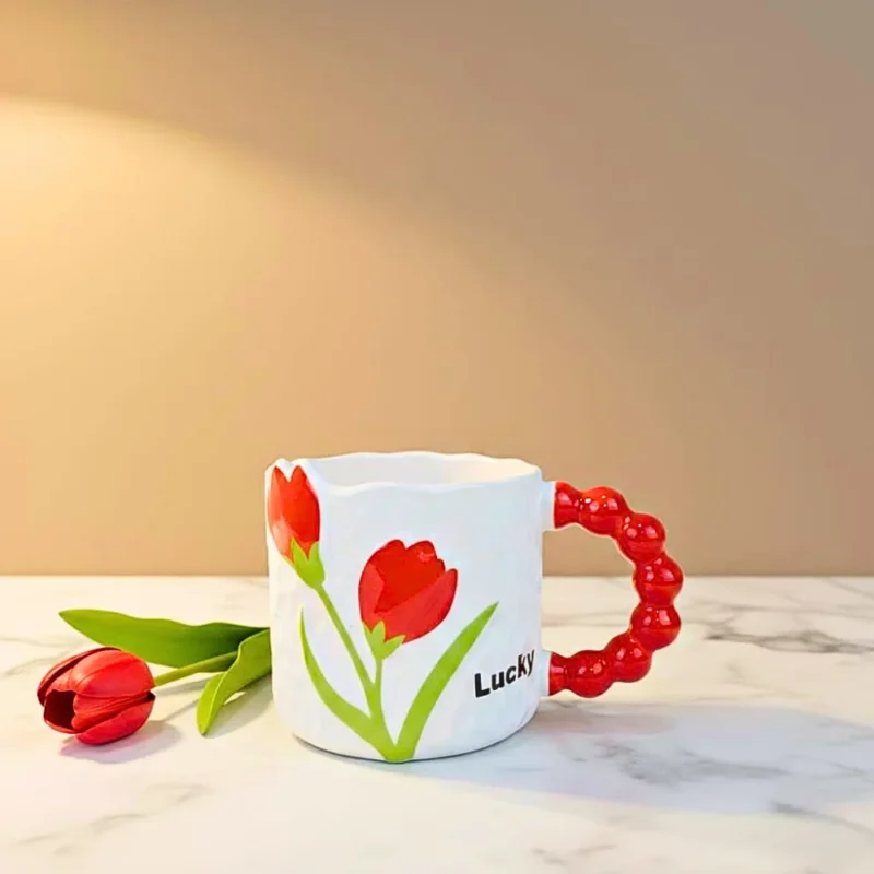 مج بابلز بورسلين بتصميم زهرة التوليب الحمراء– مج فخم للاستخدام اليومي بسعة 300 مل