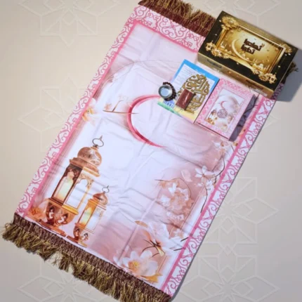 بوكس تهادوا تحابوا 4 قطع – مصليّة ومصحف وكارت أذكار ومبخرة صغيرة | هدية دينية راقية