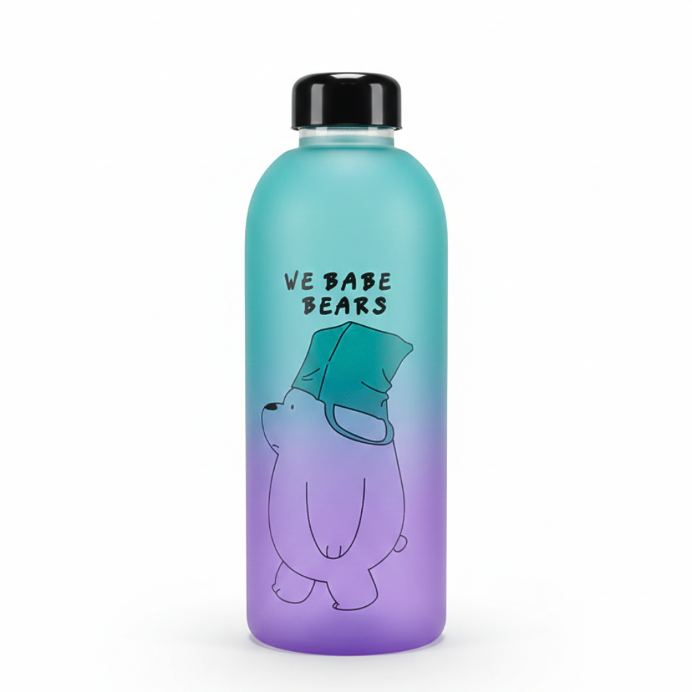 Untitled (Classroom Announcement) - 2026-02-25T232848.611 زجاجة مياه 1 لتر بلاستيك بتصميم كرتوني جذاب – 1000 مل بغطاء محكم ومقاس 23 سم