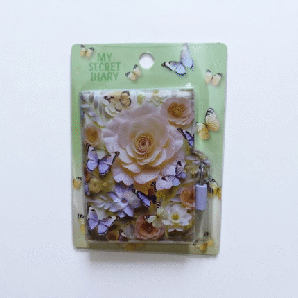 نوت بقفل 10×8 سم بتصميم ورود وفراشات – مفكرة صغيرة أنيقة وآمنة للتدوين اليومي