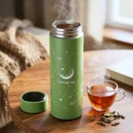 ⁦مج حراري أخضر 500 مل بفلتر شاي – كوب قهوة حافظ للحرارة Universe⁩ - الصورة ⁦3⁩