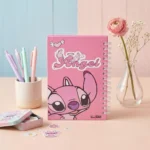 ⁦نوت بوك بسلك مقاس 21.5×15.5 سم تصميم كرتوني كيوت وردي – كشكول عملي للمذاكرة والكتابة اليومية⁩ - الصورة ⁦4⁩