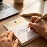 ⁦ملاحظات لاصقة مربعة 8×8 سم بتصميم Watercolor كيوت – 50 ورقة Sticky Notes للمذاكرة والتنظيم (4 أشكال متنوعة)⁩ - الصورة ⁦5⁩