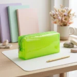 ⁦مقلمة شفافة أخضر فلورسنت بلاستيك مقاومة للماء – شنطة أقلام بسحاب بمقاس 20×8×3 سم⁩ - الصورة ⁦4⁩