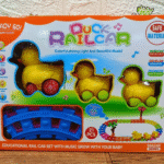 لعبة قطار البط للأطفال 21 قطعة بالموسيقى والإضاءة لتنمية المهارات والمرح - الصورة 4