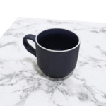 ⁦مج بورسلين 300 ملي أنيق بألوان عصرية – كوب قهوة وشاي عملي للاستخدام اليومي⁩ - الصورة ⁦7⁩