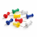 ⁦دبابيس خرائط ملونة 50 قطعة داخل علبة شفافة للمكتب والمدرسة⁩ - الصورة ⁦2⁩