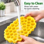 ⁦قالب ثلج سيليكون أصفر بغطاء – تصميم سداسي – مقاس 21 × 12.5 × 2.5 سم⁩ - الصورة ⁦8⁩