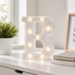 ⁦حرف B مضيء LED للديكور مقاس 21 سم – يعمل بالبطاريات بإضاءة دافئة⁩ - الصورة ⁦4⁩