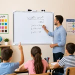 سبورة بيضاء مغناطيسية 35×50 سم مع قلم ومغناطيسات – سبورة قابلة للمسح بإطار فضي للمكتب والدراسة - الصورة 3