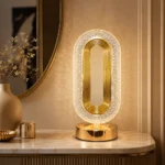 ⁦أباجورة كريستال LED قابلة للشحن باللمس مع 3 ألوان و3 درجات إضاءة – قاعدة ذهبية فاخرة⁩ - الصورة ⁦5⁩