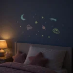 ⁦أشكال فضائية مضيئة في الظلام للأطفال – 5 قطع لتزيين الحائط والسقف مع لاصق تثبيت⁩ - الصورة ⁦4⁩