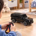 سيارة ريموت كنترول سوداء للأطفال بتصميم SUV وحركة أمام وخلف – +3 سنوات - الصورة 3